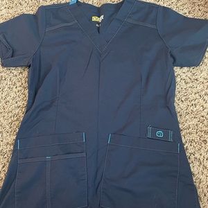 Wonderflex scrub top